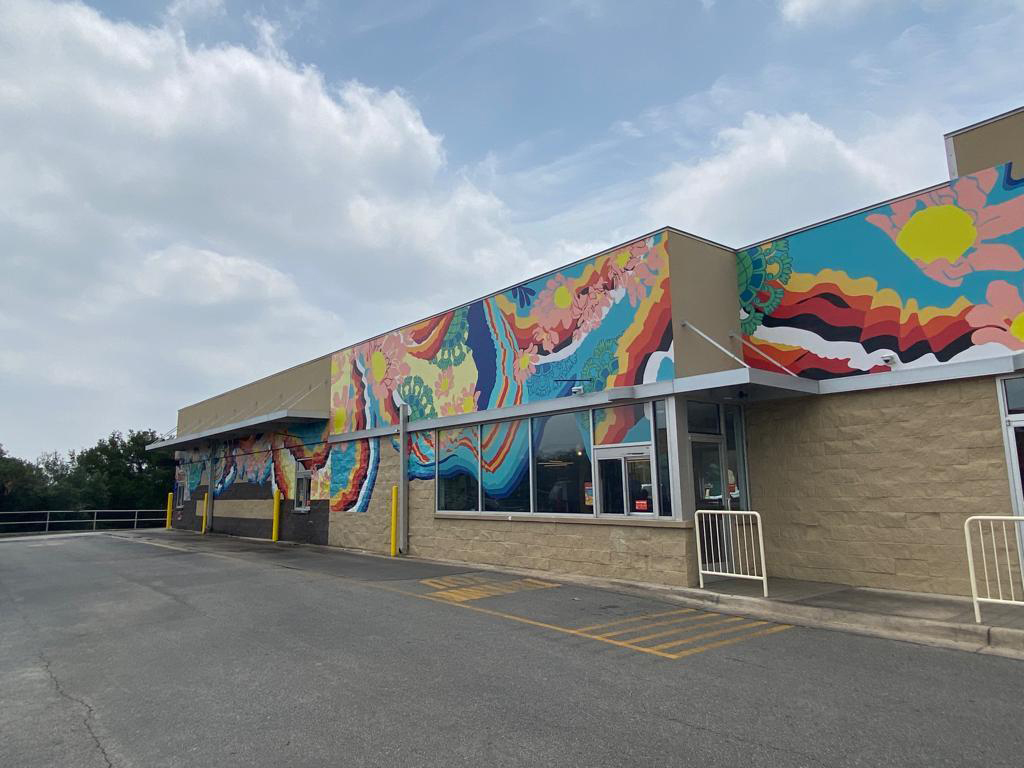 Photo of McDonald’s restaurant side mural wrapped by Manola and Maria